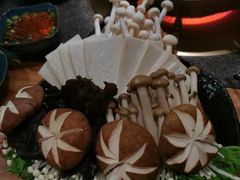 -湊湊火锅·茶憩(东城万达店)