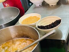 -文山荷鲜居(翠湖店)