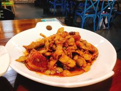 金钩压红烧肉-炉鼎记私房菜(总店)