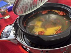 -花苑美食横琴生蚝火锅(拱北粤华路店)