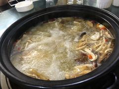 -一品山珍花园餐厅(瑞丽市姐岗路店)