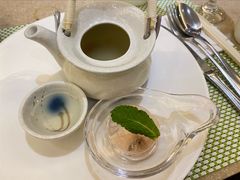 -亮马河饭店翠雅咖啡厅