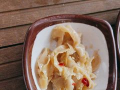 -牛YO寿喜烧·铁板烧和牛火锅自助(市府恒隆店)
