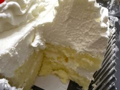 -红宝石·鲜奶小方·海派西点房(丰庄店)