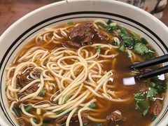 -小马牛肉面·牛骨熬制(南京博物院店)