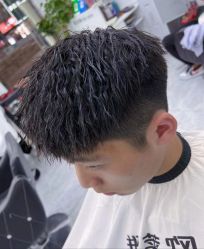 -ML名流·剪发烫发染发