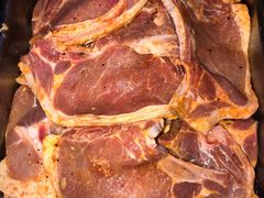 带骨猪扒-阪尚皇·原切牛排·烤肉火锅自助(北京路店)