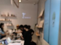 -喜茶(上海打浦桥日月光gelato lab+店)