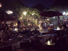 -乌托邦酒吧和餐厅