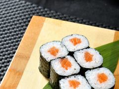 三文鱼寿司-浪花亭日本料理(古田路店)