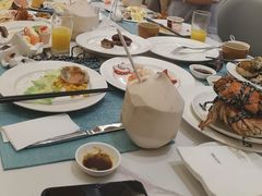 -湖景知味西餐厅•自助餐• 轻食(南京金茂威斯汀大酒店)