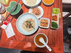 -裕兴记•蟹黄面馆(人民广场店)