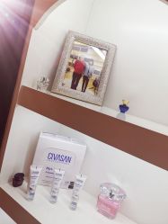 -美肤盾祛痘·问题肌头疗管理中心