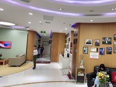 -雅悦齿科(顾村公园店)