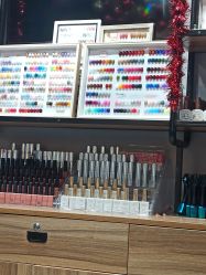 -尤米一站式美甲美睫