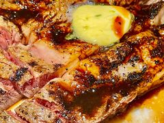 碳烤肉眼牛排及秘制牛排汁-WOLFGANG PUCK KITCHEN & BAR(迪士尼小镇店)