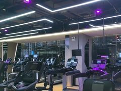 -威克健身游泳(万菱汇店)
