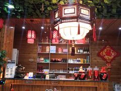 -袁小二大东北铁锅炖(吉祥村总部)