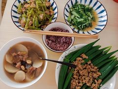 -天鹅到家·保姆月嫂育儿嫂(朝阳店)