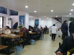 大堂-草桥清真牛肉锅贴扁食店