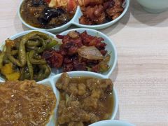 -晓宇盒饭(民安街店)