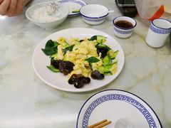 -清真鸿起来饭庄(复兴路店)