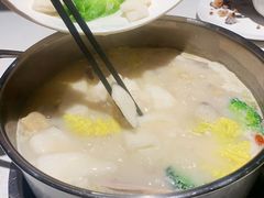 -煲王粤菜餐厅(中侨中心店)