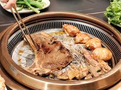 -梨花甄选自助烤肉(小寨原力场店)
