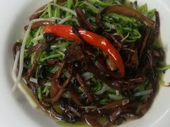 -新大咀港式茶餐厅(宝山万达店)