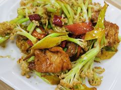 -洪姐川菜东北菜铁锅炖(天生丽街店)