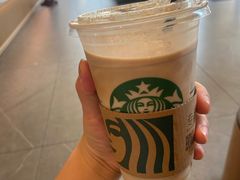 -星巴克(西藏路店)