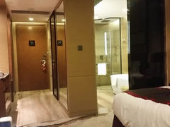 android_upload_pic-天津梅江中心皇冠假日酒店