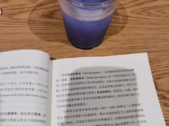 -新华文创·光的空间