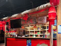 -老滇山寨•云南特色菜•地方菜•民族风情歌舞表演(金碧店)