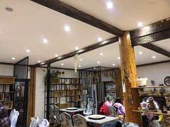 大堂-宏宏无烟石板烧烤