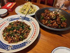 -旺角小渔村·海肠捞饭开创者(环山路店)