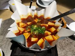 -穹六人间 people 6(岳阳路店)