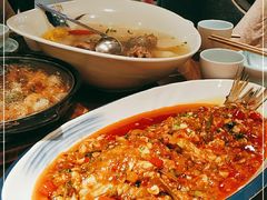 -有红鸡毛店·川菜(建设路店)