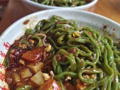 -手擀菠菜面(西康路店)