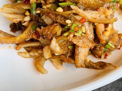 手撕小黄鱼-小城粥道·海胆鲜虾粥(解放广场店)