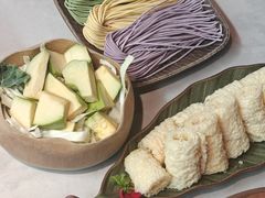 -芸山季·云南野生菌火锅(人民广场来福士店)