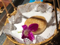 -老牌坊云南鱼豆花火锅(哈西万达店)