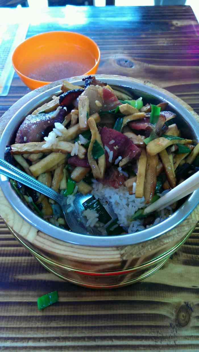 湘攸小厨木桶饭-"基本上外卖买饭,都是买他家的,味道不错.