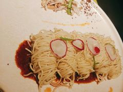 鸡丝拌面-桂满陇天书(南京德基旗舰店)