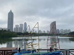 -万绿园