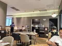 -必胜客(上海新南方商城PH店)