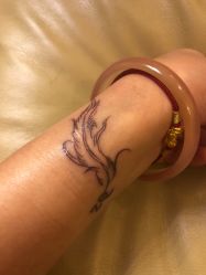 -椿树下·Tattoo纹身工作室