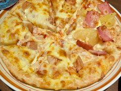 培根鸡肉双拼披萨-萨莉亚意式餐厅(杭州滨江天街店)