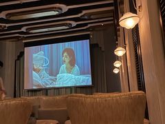 -浅深(世茂滨江精品店)