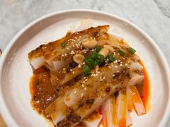-渝信川菜 · 川味家常菜(财富购物中心店)